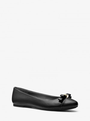Michael Kors Andrea Leather Czarne | SN-MK27713